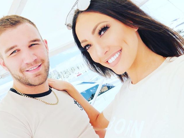 sophie-gradon-and-boyfriend