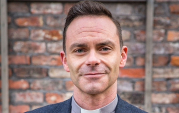 Coronation Street star Daniel Brocklebank hits back at troll with hilarious tweet