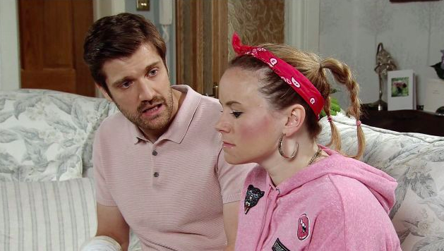 Bank Holiday Monday schedule change for tonight’s Coronation Street!