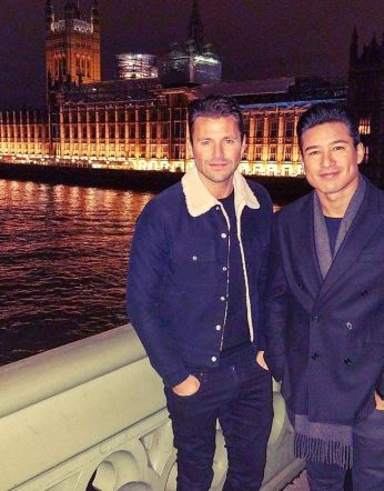 Mario Lopez and Mark Wright