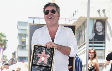 Simon Cowell receives star on Hollywood Walk of Fame