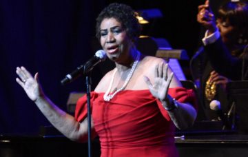 Aretha Franklin, Aretha Franklin performs at Radio City Music Hall, NYC