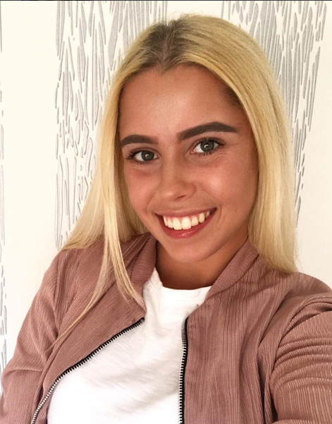 @ellishillon_