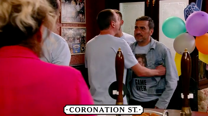 Coronation Street SPOILER: First look at Jim McDonald's return as Peter Barlow attacks him