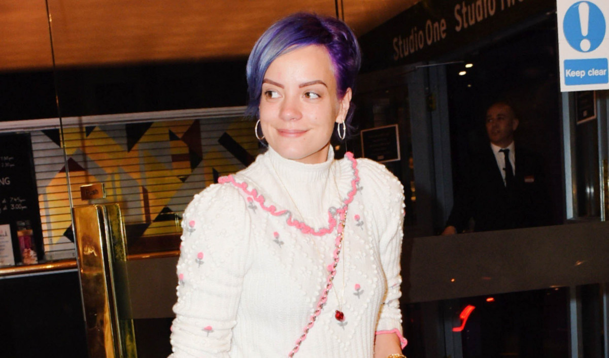 Lily Allen Flynet