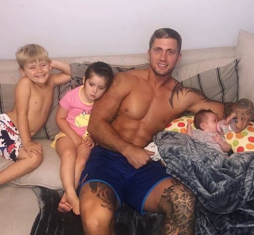 Dan Osborne and his kids