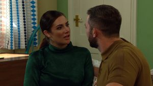 Victoria and Leon's doomed date Emmerdale 