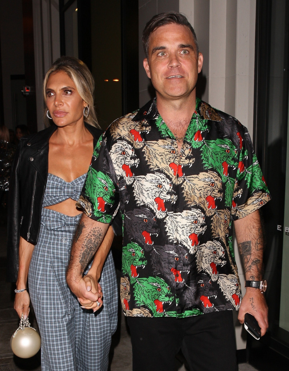 Robbie Williams Is Spotted With His Wife Ayda Field Leaving Catch Restaurant In Los Angeles
