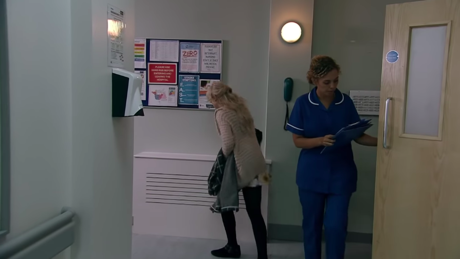 Coronation Street viewers spot cruel blunder with Sinead Tinker's cancer story