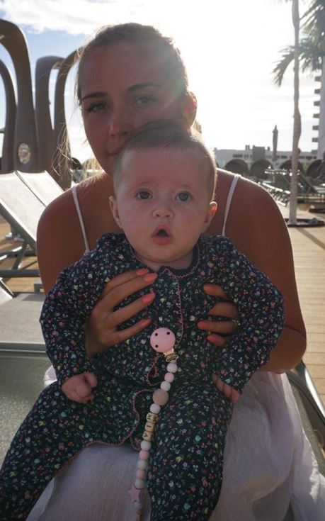Jacqueline Jossa on holiday with Ella