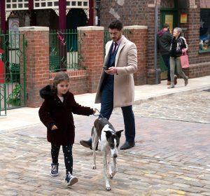 Evelyn and Roy get accused of dogging as they search for her dog in Coronation Street 