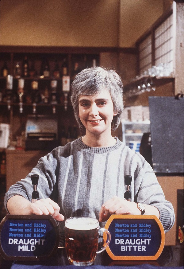 Maureen Barnett 
