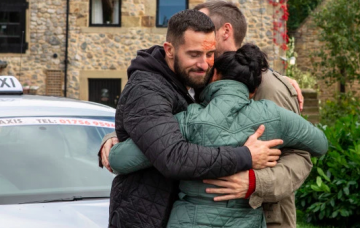 Emmerdale fans sob as Ross Barton leaves the village