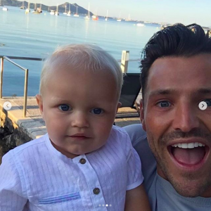 mark wright cousin