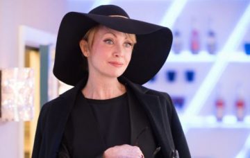 lysette Anthony as Marnie nightingale