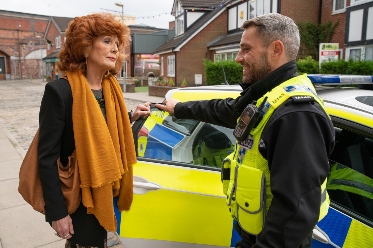 Claudia is taken for questioning Coronation Street