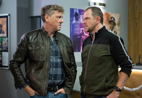 Daz and Dan argue in Emmerdale 