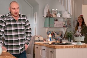 Tim confesses to Sally that he slept with Gina in Coronation Street 