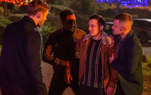 Cain in danger after he goes to defend Matty in Emmerdale 
