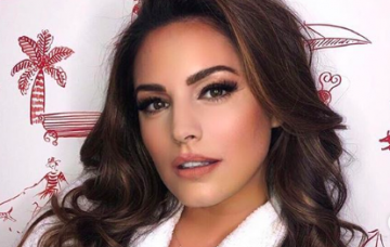 kelly brook (credit: iamkb Instagram)