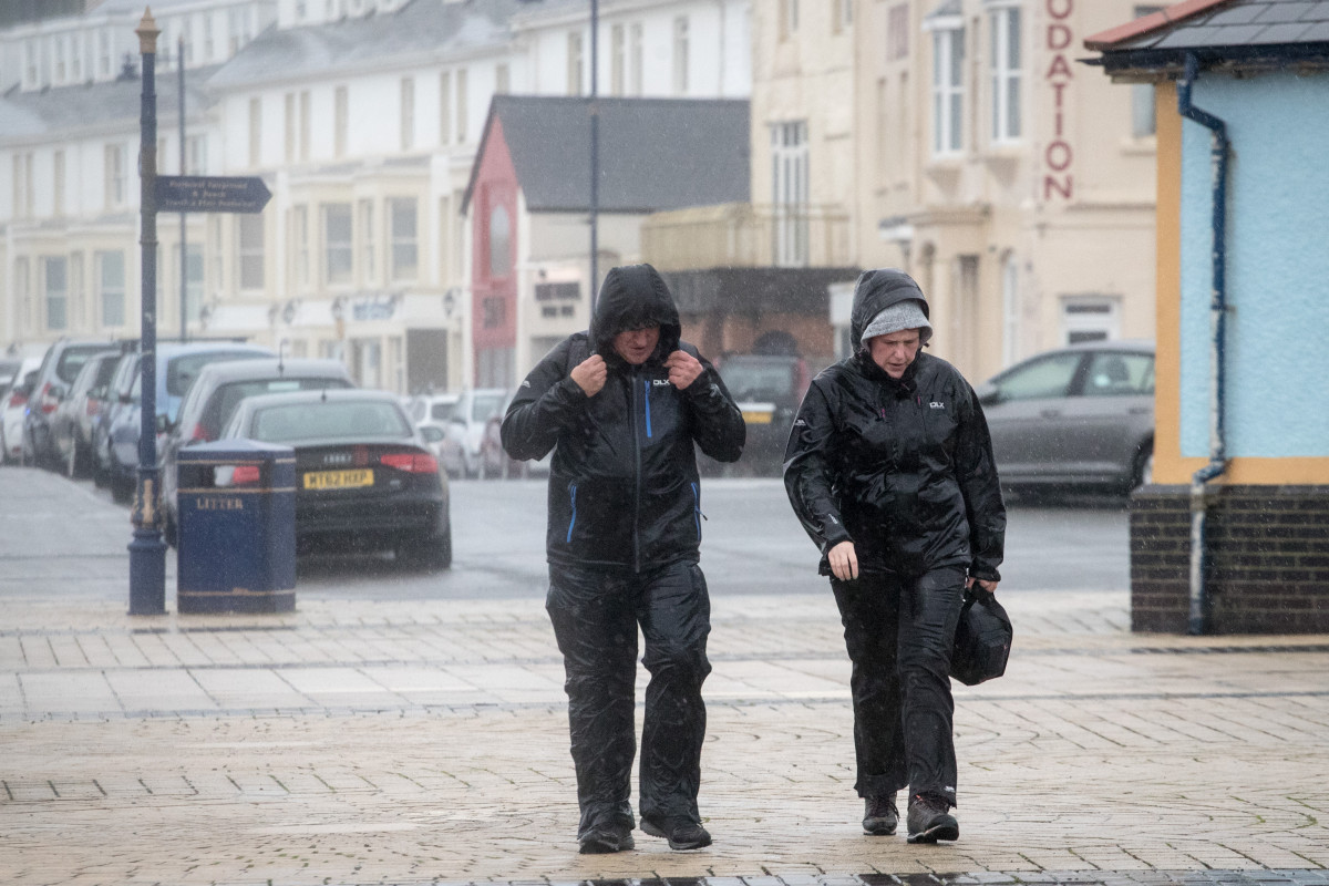heavy rain UK Getty