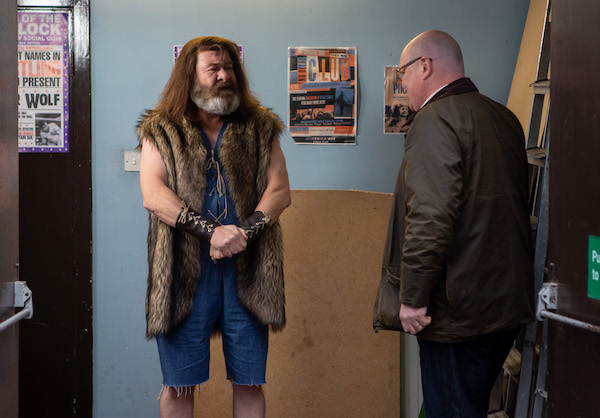 Paddy meets Bear Wolf in Emmerdale 