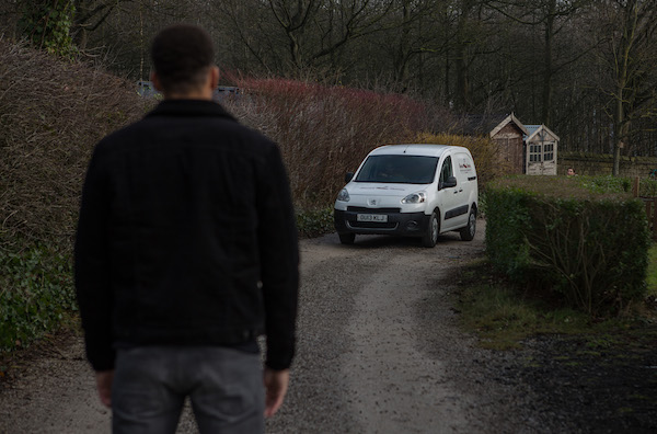Ellis and Billy's fight turns sinister in Emmerdale 