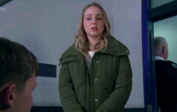 Emmerdale fans spot massive prison blunder with Lachlan and Belle