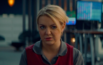 sheridan smith cleaning up (Credit: ITV)