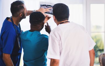 Doctors (Credit: www.pexels.com)