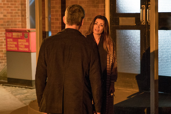 Carla and Robert in Coronation Street 
