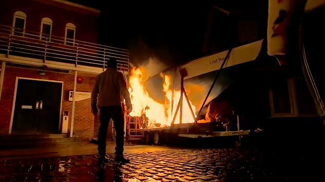 Coronation Street's Simon Barlow screams for help as he burns alive in boat fire