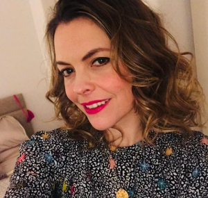 Kate takes a selfie
