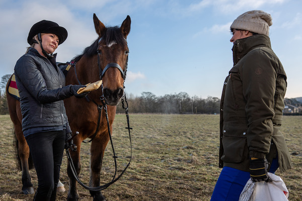 Kim and Moira in Emmerdale 
