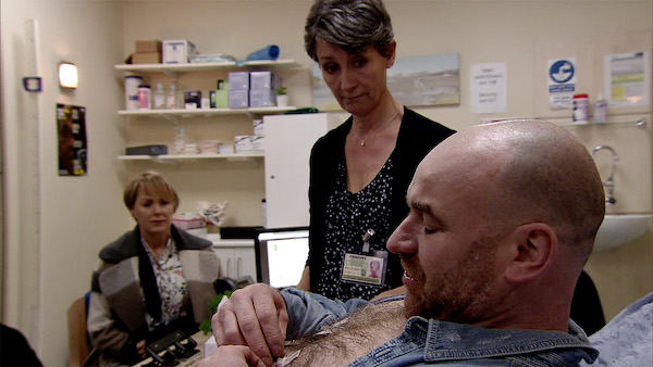 Tim health scare in Coronation Street 