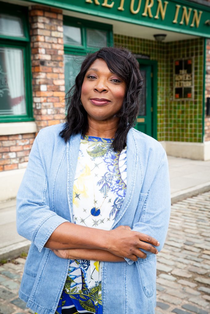 FROM ITV STRICT EMBARGO - No Use Before 0001hrs Saturday 06/04/19 Coronation Street New Bailey Family Dad Edison Bailey (Trevor Michael Georges) Mum Aggie Bailey (Lorna Laidlaw) Older son Michael Bailey (Ryan Russell) Yellow Jacket Younger son James Bailey (Nathan Graham). Picture contact - David.crook@itv.com Photographer - Mark Bruce This photograph is (C) ITV Plc and can only be reproduced for editorial purposes directly in connection with the programme or event mentioned above, or ITV plc. Once made available by ITV plc Picture Desk, this photograph can be reproduced once only up until the transmission [TX] date and no reproduction fee will be charged. Any subsequent usage may incur a fee. This photograph must not be manipulated [excluding basic cropping] in a manner which alters the visual appearance of the person photographed deemed detrimental or inappropriate by ITV plc Picture Desk. This photograph must not be syndicated to any other company, publication or website, or permanently archived, without the express written permission of ITV Picture Desk. Full Terms and conditions are available on www.itv.com/presscentre/itvpictures/terms