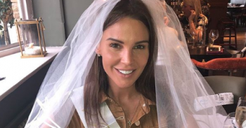 (Instagram @missdlloyd)