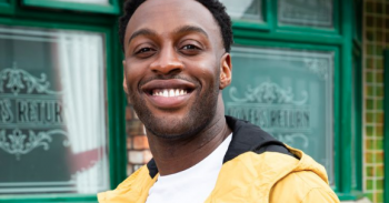 FROM ITV STRICT EMBARGO - No Use Before 0001hrs Saturday 06/04/19 Coronation Street New Bailey Family Dad Edison Bailey (Trevor Michael Georges) Mum Aggie Bailey (Lorna Laidlaw) Older son Michael Bailey (Ryan Russell) Yellow Jacket Younger son James Bailey (Nathan Graham). Picture contact - David.crook@itv.com Photographer - Mark Bruce This photograph is (C) ITV Plc and can only be reproduced for editorial purposes directly in connection with the programme or event mentioned above, or ITV plc. Once made available by ITV plc Picture Desk, this photograph can be reproduced once only up until the transmission [TX] date and no reproduction fee will be charged. Any subsequent usage may incur a fee. This photograph must not be manipulated [excluding basic cropping] in a manner which alters the visual appearance of the person photographed deemed detrimental or inappropriate by ITV plc Picture Desk. This photograph must not be syndicated to any other company, publication or website, or permanently archived, without the express written permission of ITV Picture Desk. Full Terms and conditions are available on www.itv.com/presscentre/itvpictures/terms