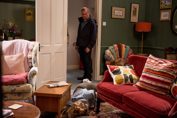 Dawn and Will argue in Emmerdale 
