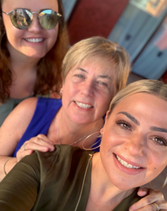 Lisa Armstrong mum