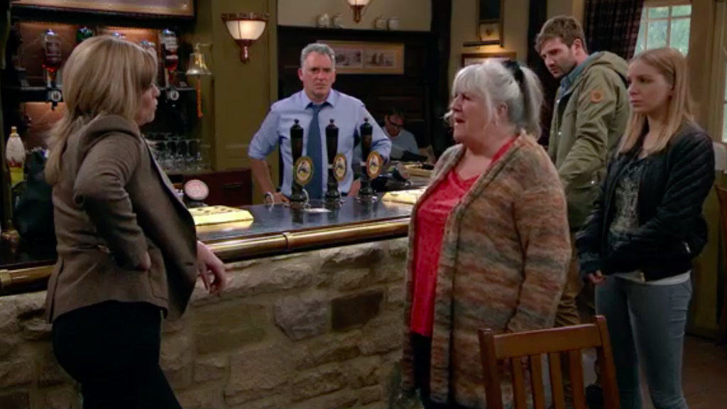 Emmerdale blunder as Kim Tate doesn't know Lisa Dingle - despite inviting her to her wedding 20 years ago