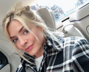 Holly takes a selfie