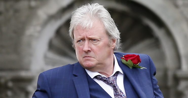 Charlie Lawson