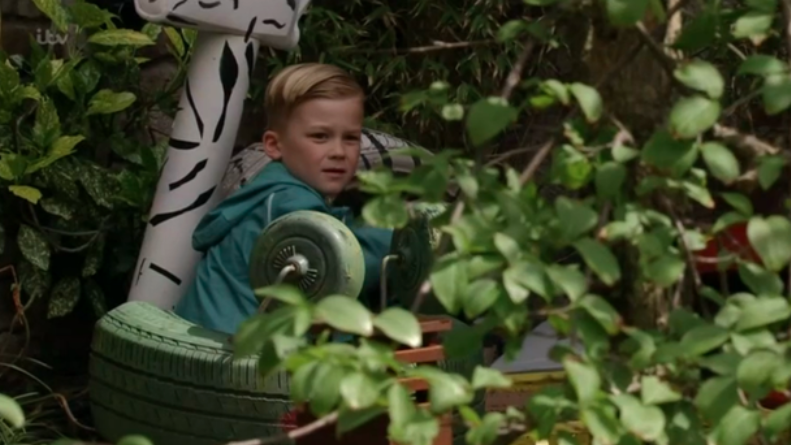 Coronation Street fans relieved as missing child returns