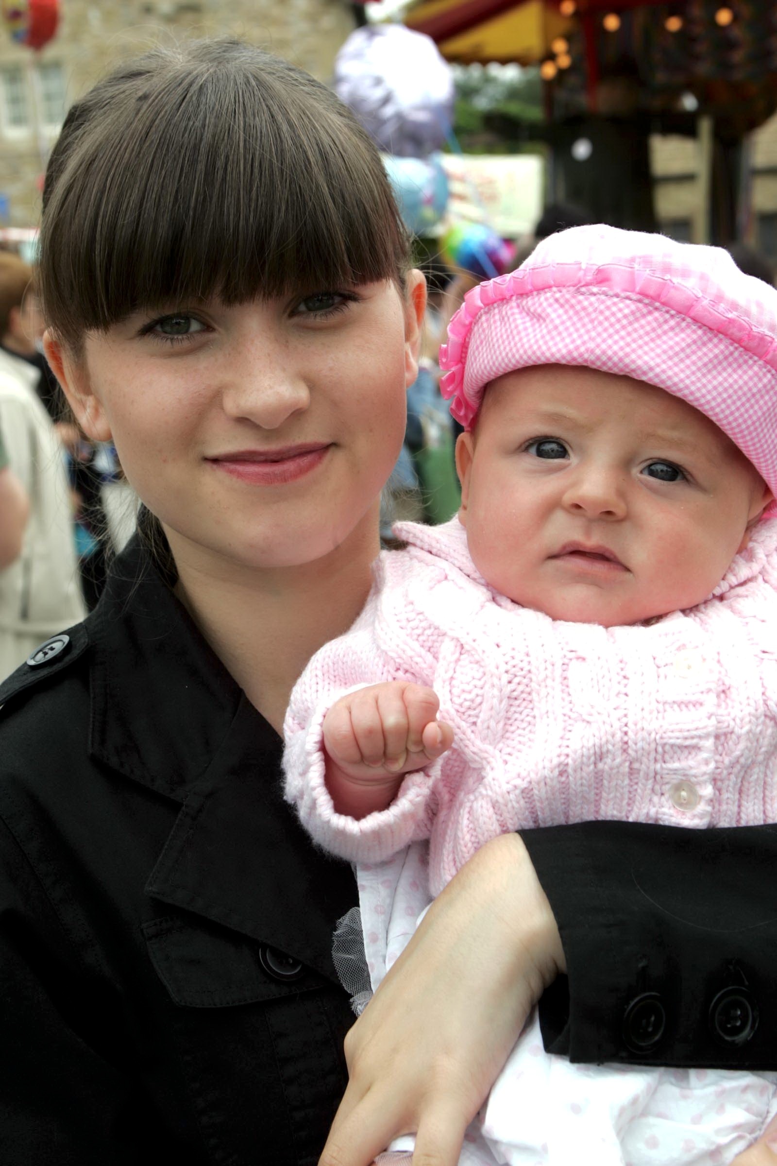 Debbie Dingle and baby Sarah in Emmerdale 