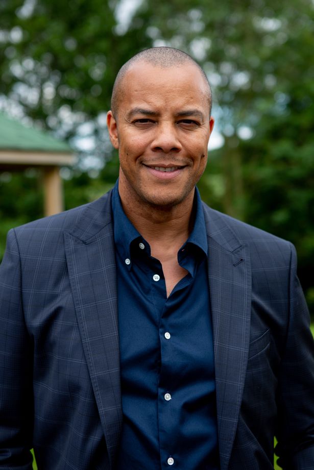 Harry Potter star joins Emmerdale as Ellis' dad