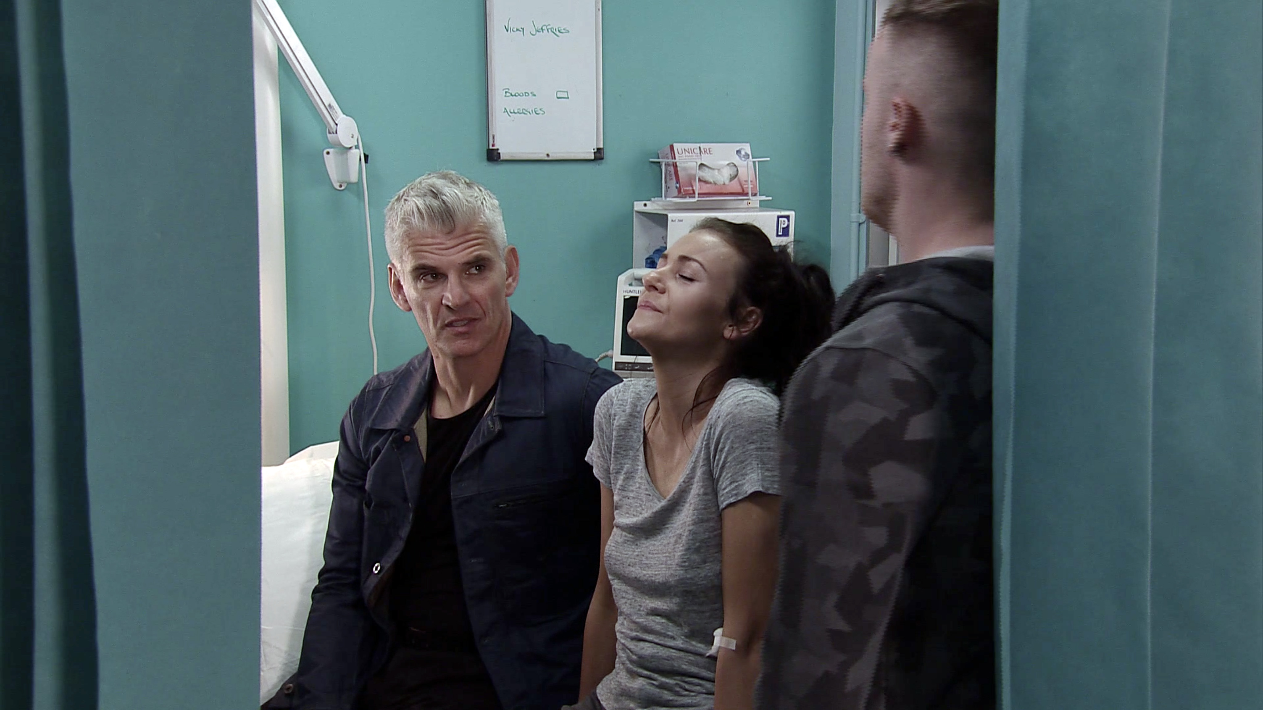 Robert and Vicky in Coronation Street 