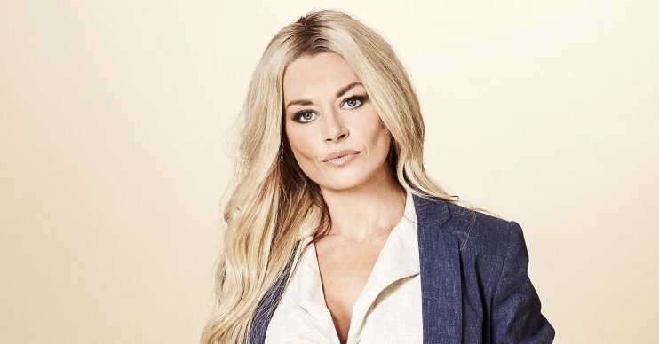 8140 - Madeleine West as Andrea Somers 1