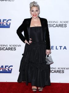 Pink SplashNews