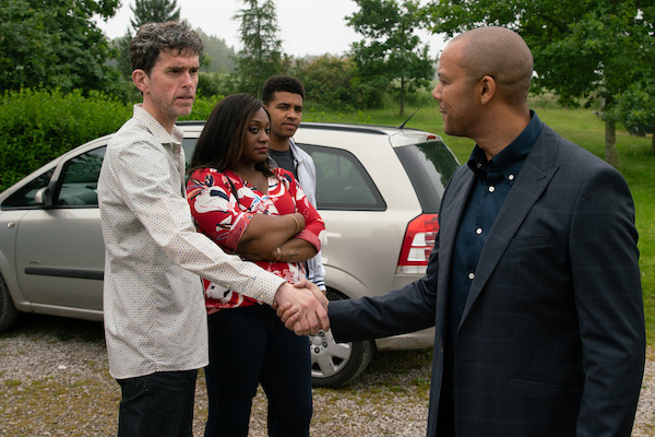 Al arrives in Emmerdale 